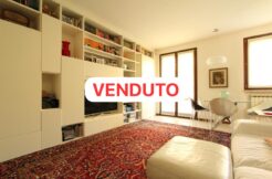 Bicamere con giardino privato